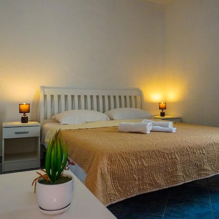Sun Apartments Улцинь Экстерьер фото